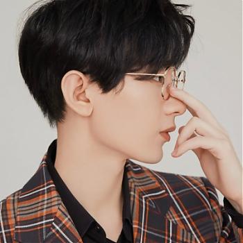 每周头像 个性男生气质阳光的微信头像-玩转网