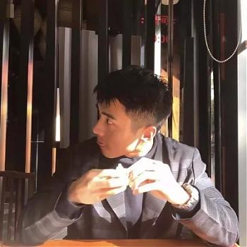 每周头像_个性男生气质阳光的微信头像 每周头像_个性男生气质阳光的微信头像