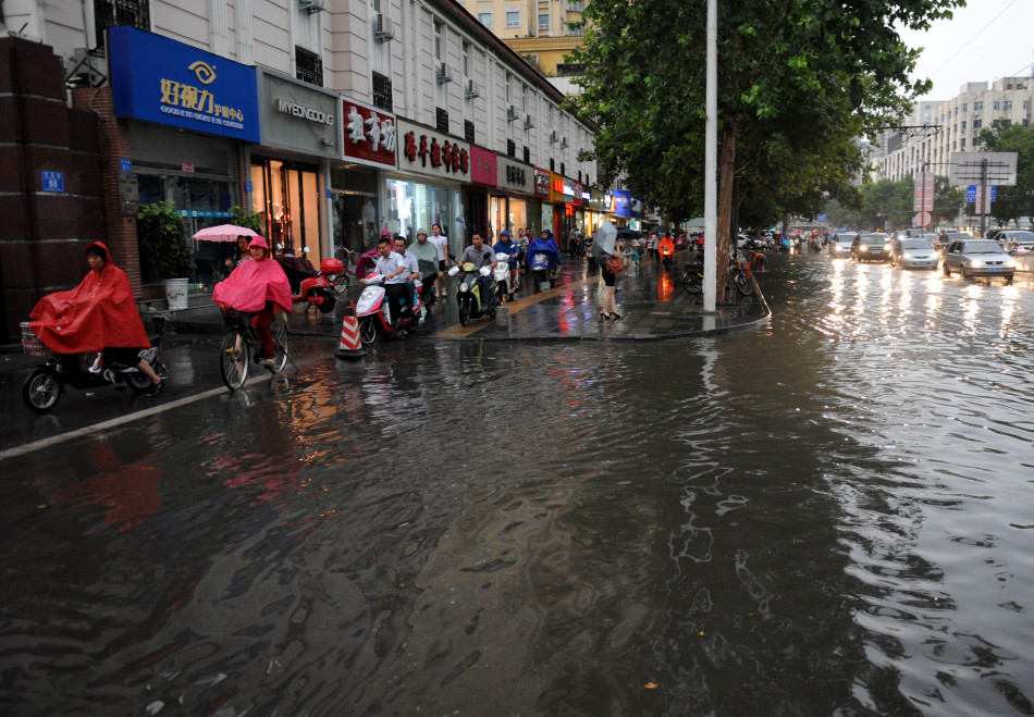 图片[4]-郑州暴雨引发洪涝次生灾害已致51人遇难，经济损失655亿-玩转网