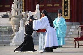 “干部防疫错过女儿生日”为何没引共情-玩转网