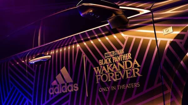 雷克萨斯RX 500h特别版发布!外观和内饰设计灵感源自于漫威系列电影 专门为瓦坎达设计-玩转网