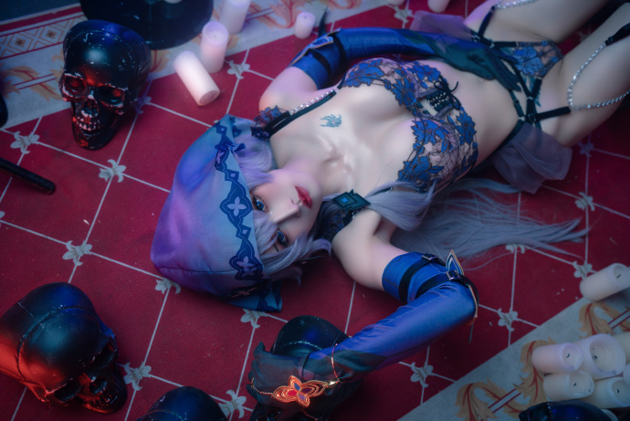 图片[1]-COSPLAY|星穹铁道黑天鹅COS，这黑丝真奈斯啊~@鹿八岁baby-玩转网